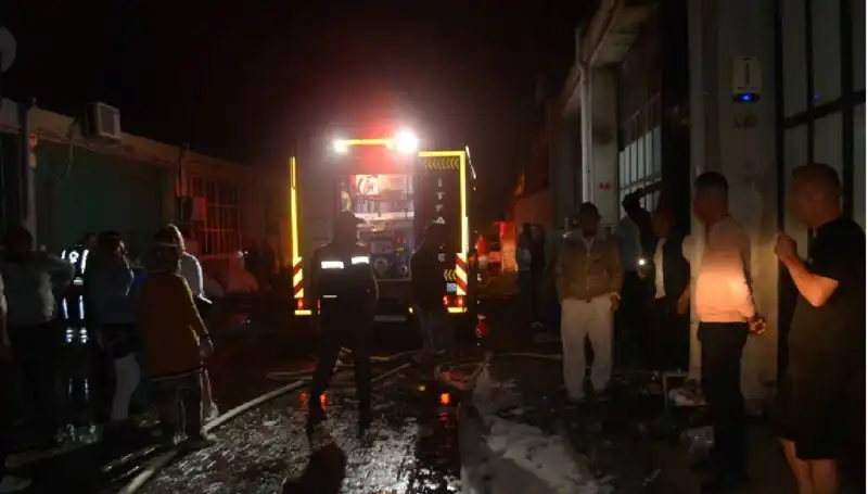 Gözlük Fabrikasındaki Yangın: Kahramanlar Zamanla Yarıştı
