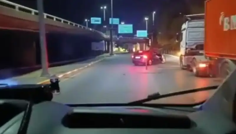 İstanbul'da Kaçakçılık Operasyonu: 36 Milyon TL'lik Ürünler Ele Geçirildi!
