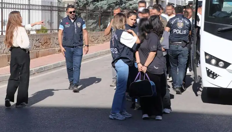 6 İlde Çözülen Escort Dolandırıcılığı: 12 Milyonluk Vurgun Çözüldü