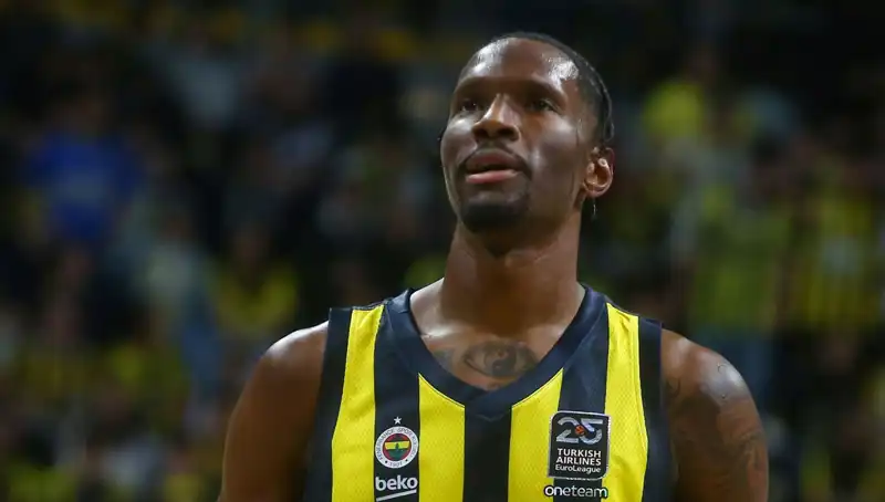 Nigel Hayes-Davis, Yeni Takımıyla Basketbol Dünyasına Damgasını Vuracak!