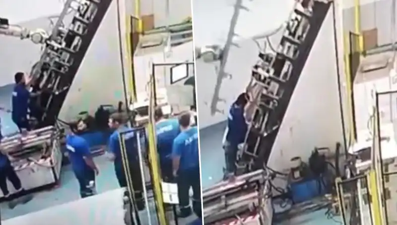 Fabrikada dehşet verici kaza: Makine sırtına saplandı