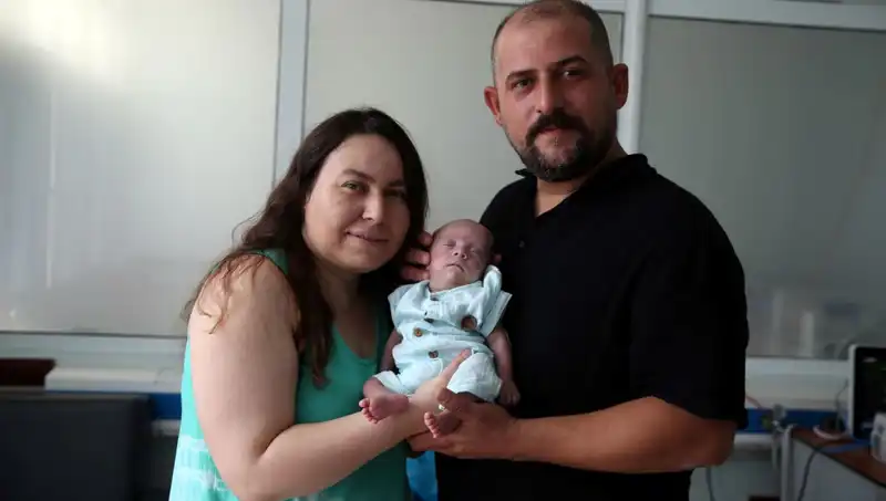 800 Gram Doğdu, Bir Hayat Mücadelesi: 5 Aylık Bebeğin Destanı