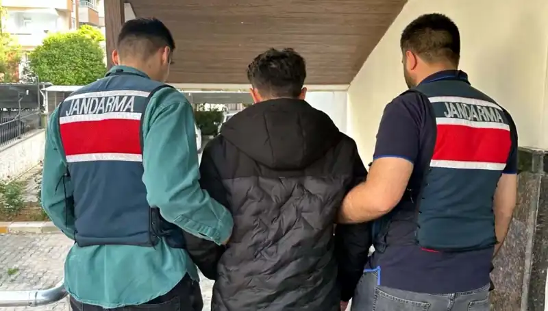 4 İlde Büyük Dolandırıcılık Çetesi Çökertildi: 35 Gözaltı