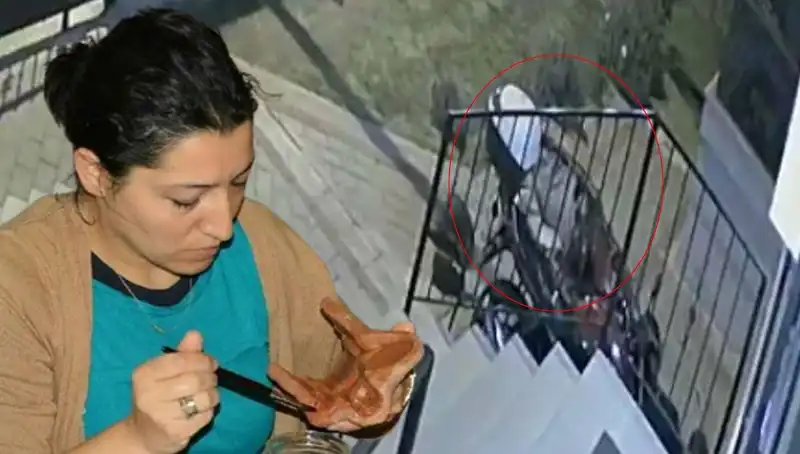 5'inci Kattan Düşüp Ölen Tuğba'nın Sırrı: Şüpheli Ölüm İncelemesi