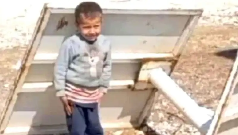 Sulama Kanalında Düşen Çocuk Hayatını Kaybetti: Aile ve Komşular Şokta