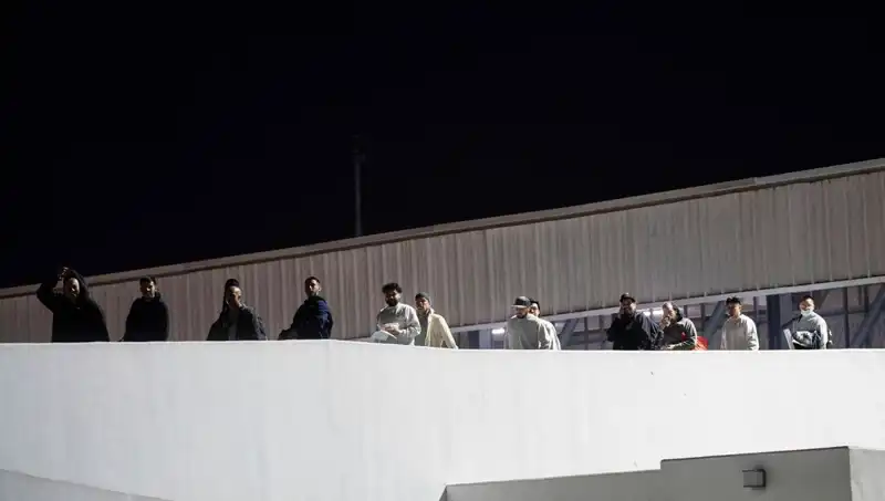 Düzensiz Göçmen Operasyonu: İki İlde Yakalananlar Yüzleri Gülümsetti