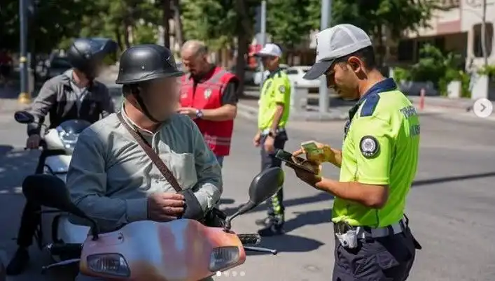 Isparta’da Trafik Denetimleri: Güvenli Sürüş İçin Yeni Önlemler Alınıyor