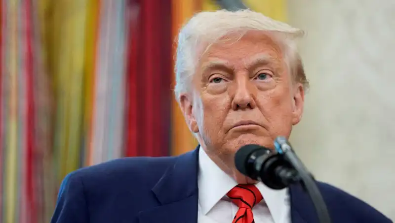 Trump G7 Zirvesini Neden Erken Terketti? Beyaz Saray’da Acil Toplantı