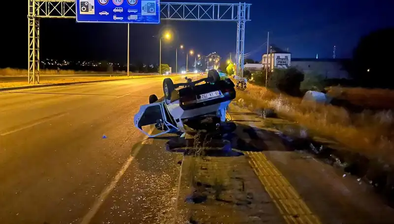 TIR'ın Sıkıştırdığı Otomobil Takla Attı: Olay Anı ve Sonrasındaki Gelişmeler