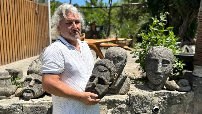 3 Günde Tarihi Eser Gibi Görülen Eşsiz Sanat Eserleri Yaratıyor!