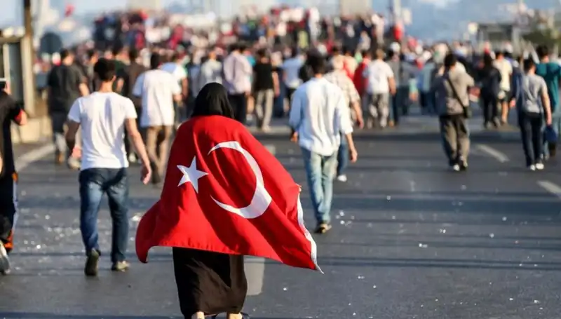 Kabine Üyelerinden 15 Temmuz Demokrasi Zaferi'ne Özel Mesajlar
