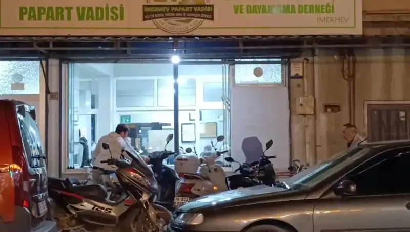 Lokalde Çıkan Bıçaklı Kavga Olayı: 1 Kişi Ağır Yaralandı!