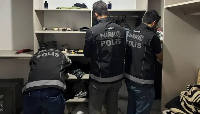 Uyuşturucu Operasyonunda F Serisi Dolarlar Ele Geçirildi: Detaylar Ortaya Çıktı!